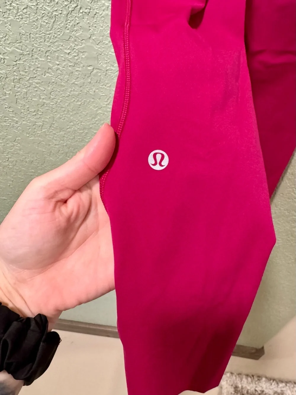 Lululemon Mulberry Fast & Free HR Leggings size 0 NWT